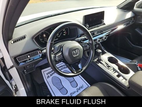 Used 2023 Honda Civic Sport image 13