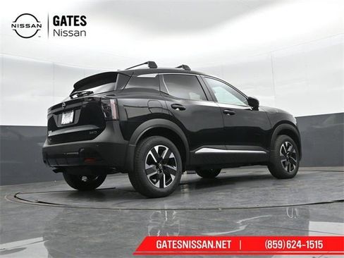 New 2026 Nissan Kicks SV image 39