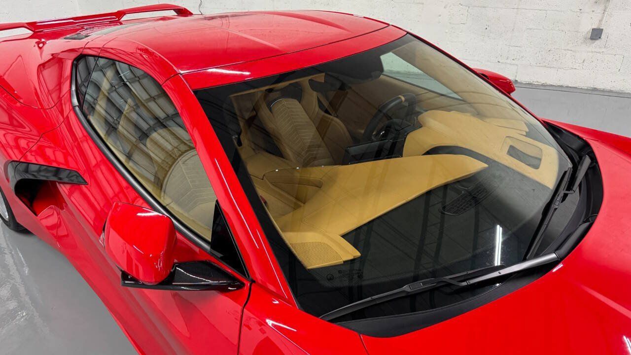 Used 2020 Chevrolet Corvette Stingray Premium Cpe w/ 3LT Preferred Equipment Group RWD image 5