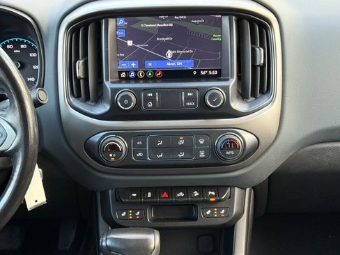 Used 2021 Chevrolet Colorado Z71 image 17