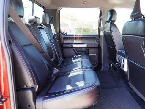 Used 2017 Ford F150 Lariat w/ Equipment Group 502A Luxury image 9