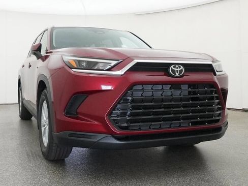 New 2026 Toyota Grand Highlander XLE image 30