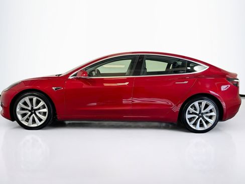Used 2019 Tesla Model 3 Standard Range Plus image 8
