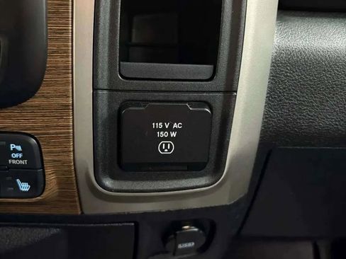 Used 2016 RAM 3500 Laramie w/ Cold Weather Group image 27