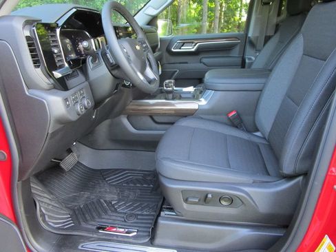 New 2026 Chevrolet Silverado 1500 LT AWD/4WD image 28