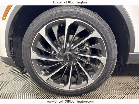 Certified 2025 Lincoln Aviator Reserve w/ Illumination Package image 71