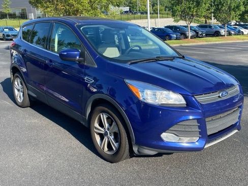 Used 2016 Ford Escape SE FWD image 8