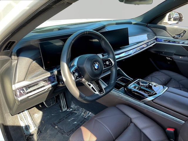 Used 2023 BMW 740i RWD image 19