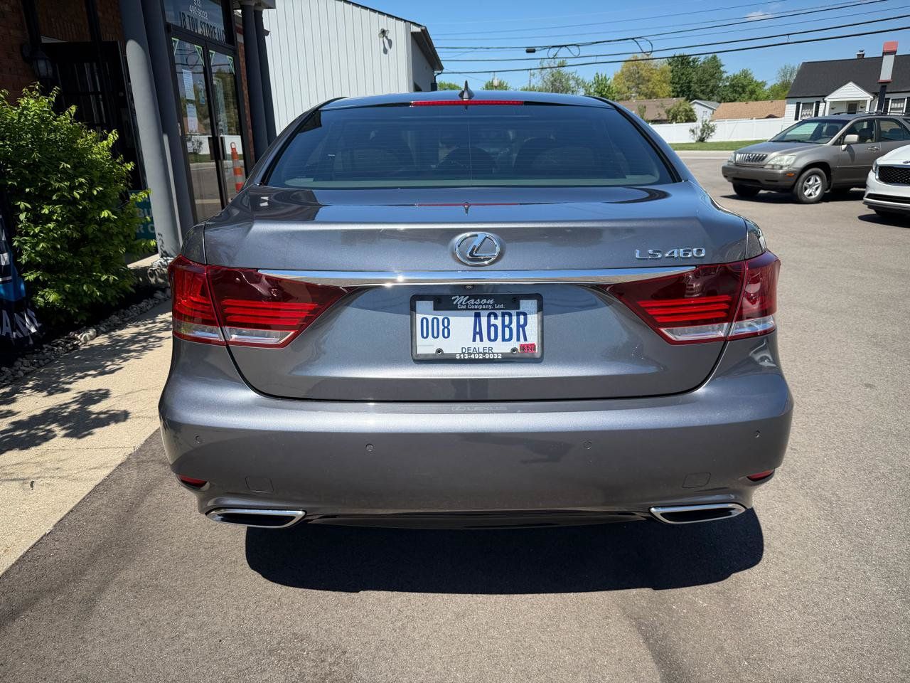 Used 2016 Lexus LS 460 w/ Comfort Package RWD image 3