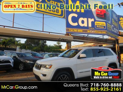 Used 2019 Jeep Grand Cherokee Laredo w/ 18" Wheel & 8.4" Radio Group