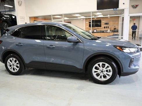 Used 2023 Ford Escape Active w/ Tech Pack #2 image 4