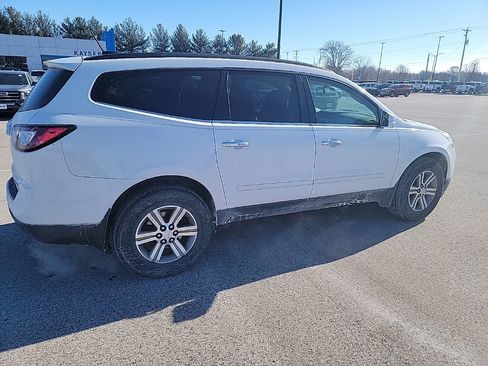 Used 2016 Chevrolet Traverse LT image 13