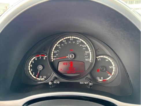 Used 2013 Volkswagen Beetle 2.5 image 16