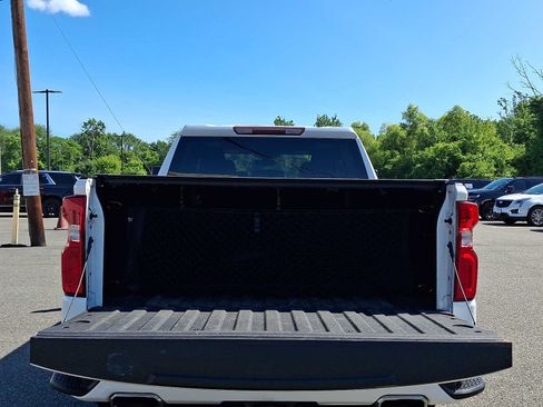 Used 2021 Chevrolet Silverado 1500 Custom w/ Custom Max Trailering Package AWD/4WD image 28