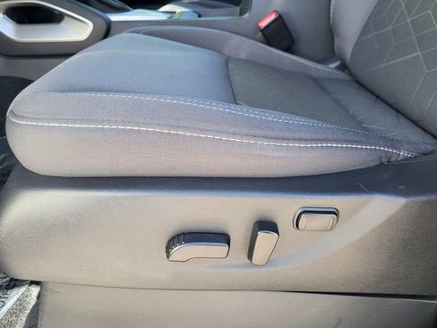 Certified 2025 Nissan Frontier SV w/ SV Convenience Package RWD image 16