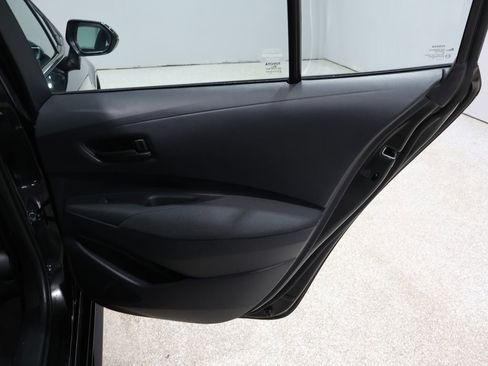 Used 2025 Toyota Corolla LE image 20