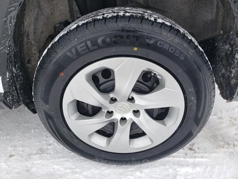 Used 2023 Toyota RAV4 LE image 45