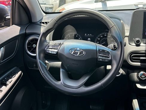 Used 2022 Hyundai Kona SEL w/ Convenience Package AWD/4WD image 18