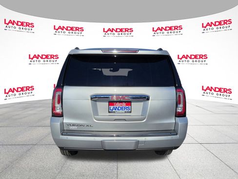 Used 2018 GMC Yukon XL Denali w/ Open Road Package image 4