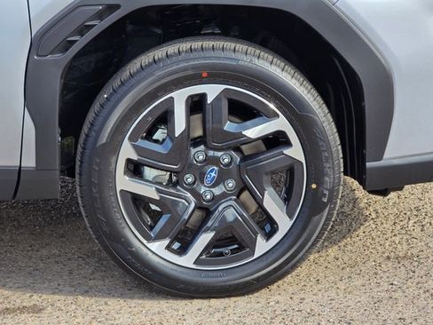 New 2026 Subaru Forester Premium AWD/4WD image 8