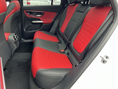 New 2026 Mercedes-Benz GLC 300 4MATIC image 30