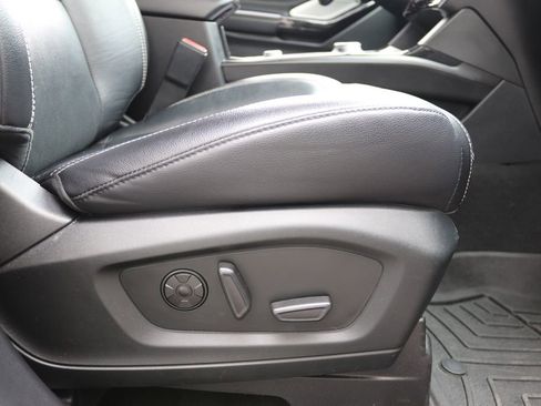 Used 2022 Ford Explorer ST w/ Equipment Group 401A AWD/4WD image 27