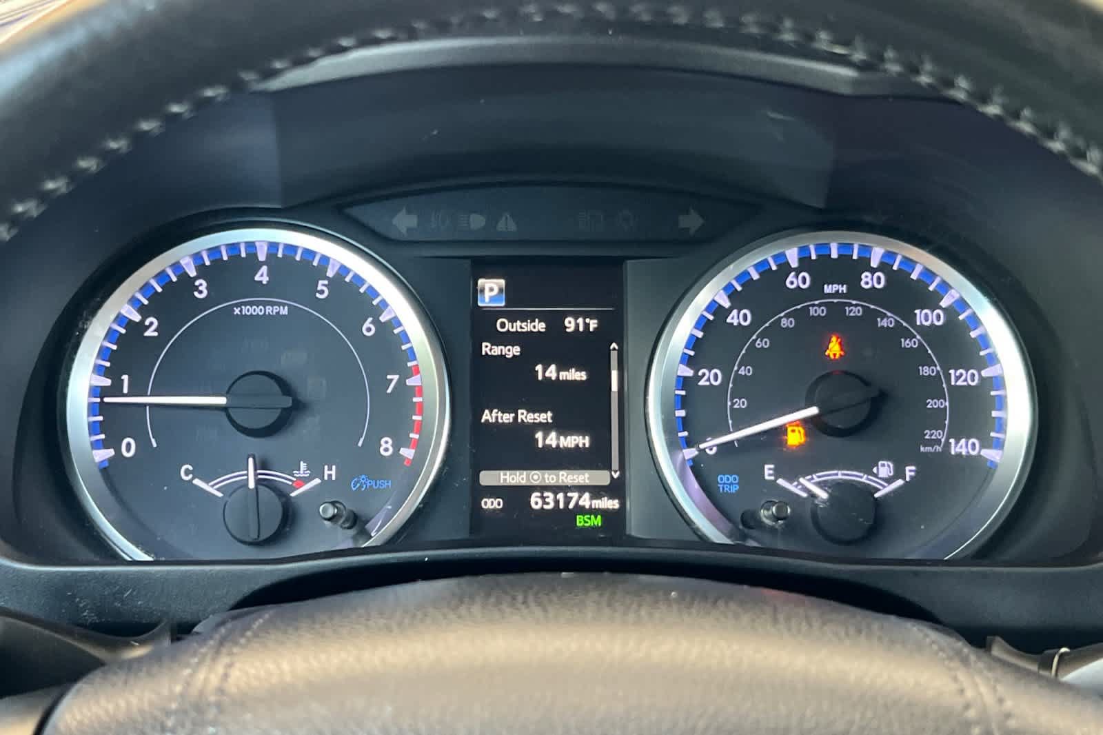 Certified 2019 Toyota Highlander Plus FWD image 28