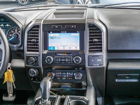 Used 2019 Ford F150 XLT w/ Equipment Group 302A Luxury image 15