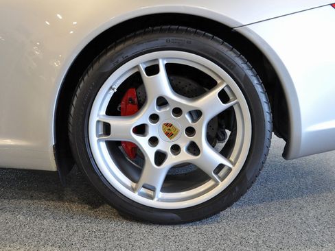 Used 2006 Porsche 911 Carrera S image 19