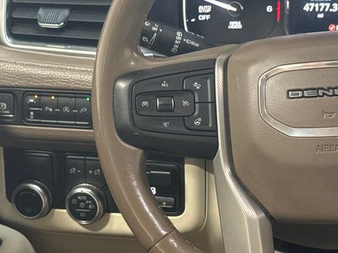 Used 2021 GMC Yukon Denali w/ Denali Ultimate Package RWD image 20