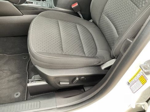 Used 2023 Ford Escape Active image 8