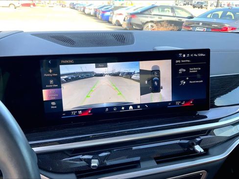 Used 2025 BMW X5 xDrive50e w/ M Sport Package image 25