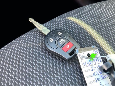 Used 2019 Nissan Sentra S FWD image 13