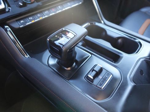 Used 2024 GMC Sierra 1500 AT4 image 53