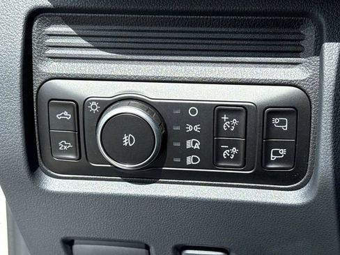 New 2026 Ford F350 Lariat RWD image 19