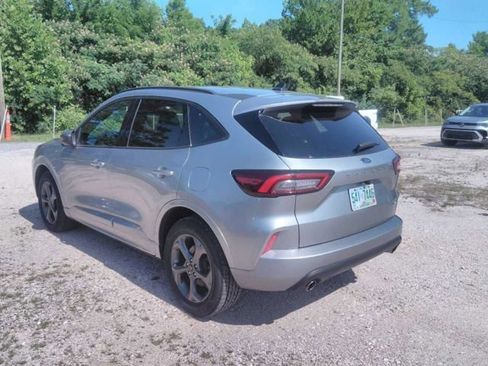 Certified 2024 Ford Escape ST-Line AWD/4WD image 2