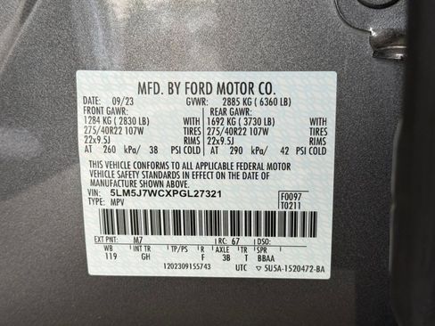 Used 2023 Lincoln Aviator Reserve w/ Equipment Group 201A RWD image 23