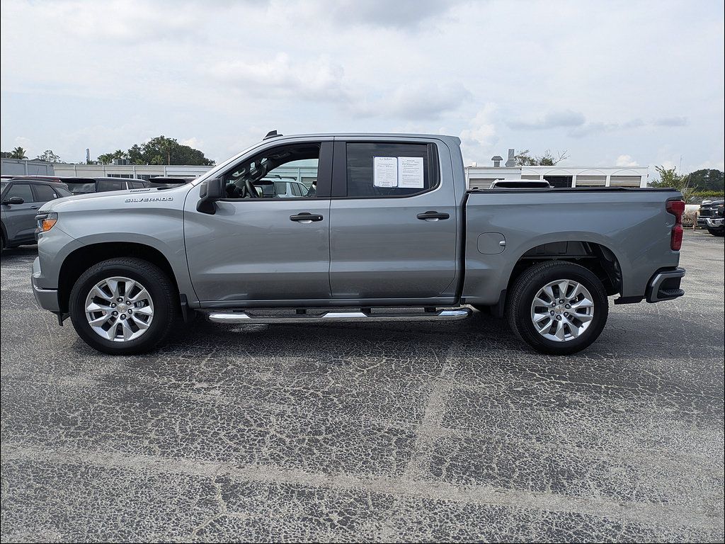 Certified 2026 Chevrolet Silverado 1500 Custom RWD image 4