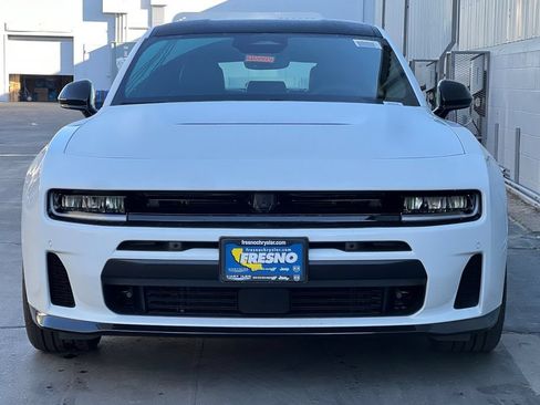New 2026 Dodge Charger Scat Pack w/ Blacktop Package AWD/4WD image 9