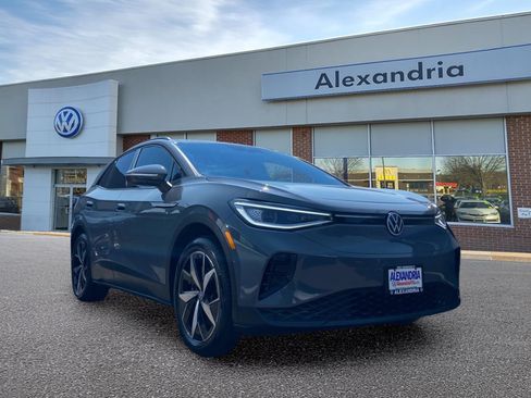 Used 2023 Volkswagen ID.4 S RWD image 1