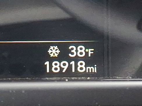 Certified 2023 Hyundai Elantra SEL w/ Cargo Package image 19