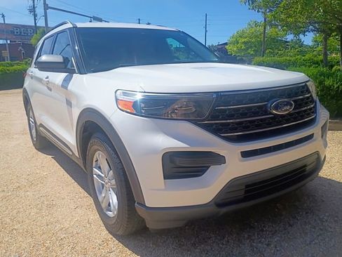 Used 2020 Ford Explorer XLT RWD image 15