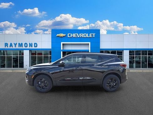New 2026 Chevrolet Blazer LT w/ Convenience Package AWD/4WD image 7