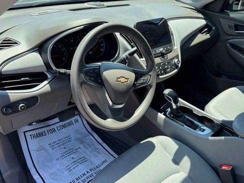 Used 2024 Chevrolet Malibu LS FWD image 11