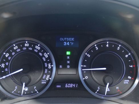 Used 2014 Lexus IS 250C w/ Luxury Package image 41