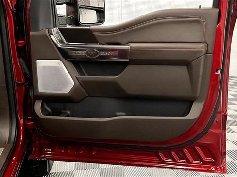 Used 2025 Ford F350 King Ranch image 18