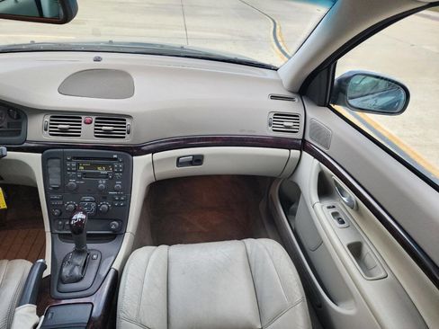 Used 2002 Volvo S80 T6 Executive image 34