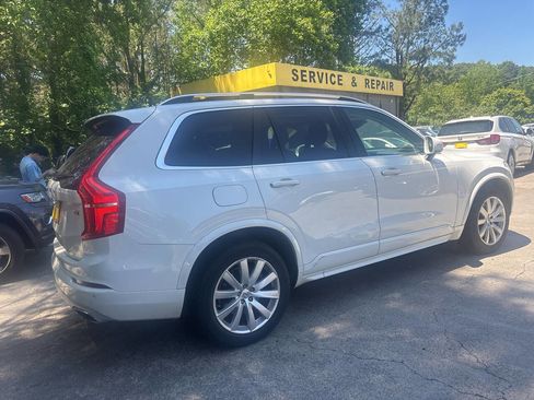Used 2016 Volvo XC90 T6 Momentum AWD/4WD image 5