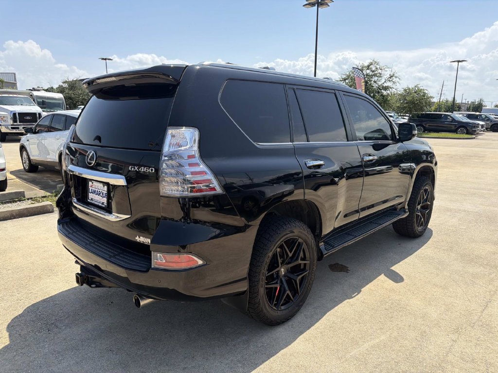 Used 2021 Lexus GX 460 Premium w/ Premium Package AWD/4WD image 9