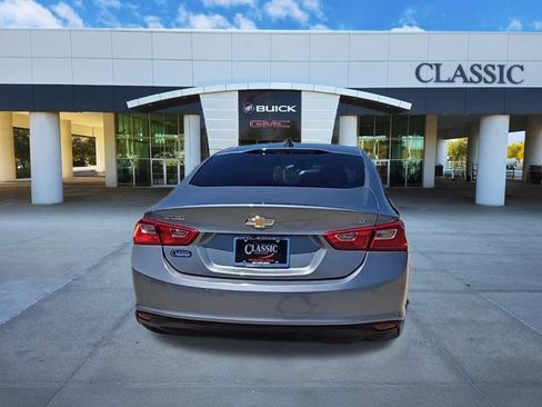 Used 2024 Chevrolet Malibu LT FWD image 7
